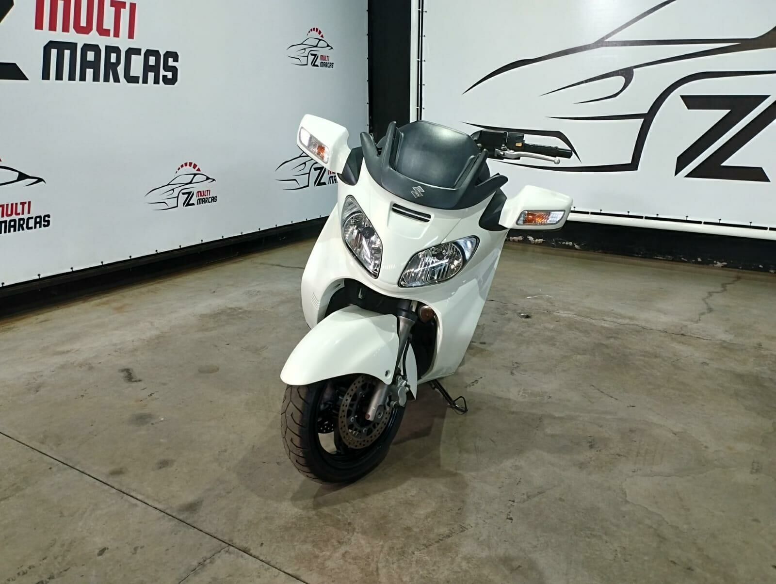 Imagem do veículo  BURGMAN 650